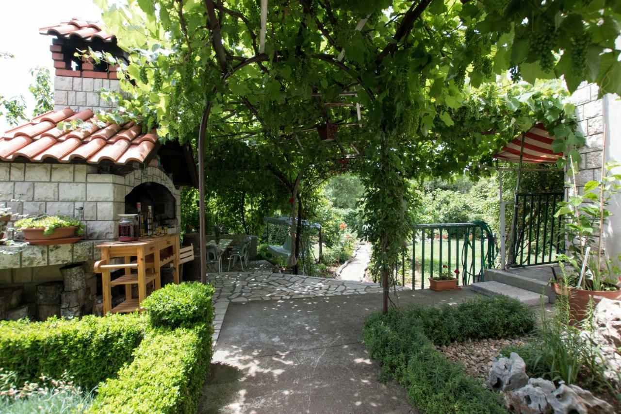 Apartments Frkovic Ledenice Exterior photo